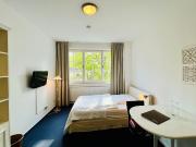 Single studio in Westend Frankfurt near old opera,...