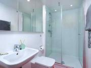 Single Studio N Has an Apartment