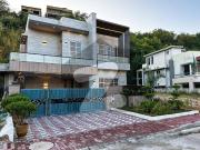 Single Unit Designer 10 Marla House