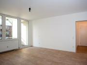 * SINGLEWOHNUNG * * Moderne 1 Zimmer Wohnung m. Südloggia