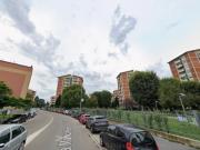 Singola a Niguarda in appartamento con balcone