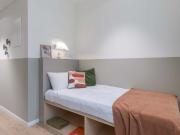 Singola con bagno condiviso