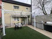 Singola in vendita a Massa