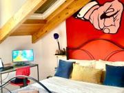 SINGOLA SOLO RAGAZZA MM Loreto balcone privato