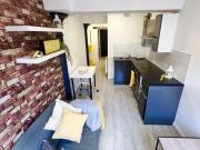 Sir Thomas St/stop SC, Sir Thomas Street, City Centre,...