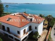 SIRACUSA ZONA ISOLA VILLA FRONTE MARE