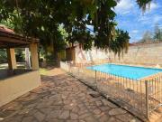 Sítio 3.600 m² com Piscina à Venda no Bairro Vila Maria...