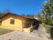 Sítio à venda, 2 casas, área gourmet, pomar, piscina,...