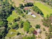 Sítio / Chácara para Venda em Atibaia/SP Boa Vista 4 Quartos