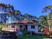 Sítio / Chácara para Venda em Colombo/PR Roseira 3 Quartos