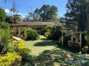 Sítio / Chácara para Venda em Cotia/SP Cachoeira 3 Quartos