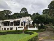 Sítio / Chácara para Venda em Cotia/SP Granja Viana 4...