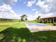 Sítio com 23 hectares. 22 km do centro de Alexânia GO