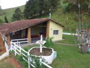 Sítio com 2 dormitórios à venda, 108000 m² por R$...
