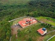 Sítio com 4 dormitórios à venda, 210000 m² por R$...