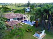 Sítio com 4 dormitórios à venda, 336380 m² por R$...