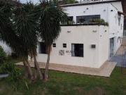 Sítio com 5 dormitórios à venda, 1036 m² por R$...