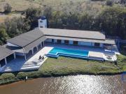 Sitio com 8 Quartos e 4 banheiros à Venda, 24.000 m² por...