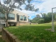 Sitio completo com casa 3 quartos 200m² com piscina...