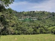 Sítio em Baependi,com 3,4 hectares, 300 metros da...