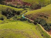 SÍTIO FORMADO COM RIO E LAGO Á VENDA EM LORENA SP