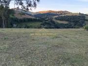 Sítio para Venda em Bueno Brandão, 01 k