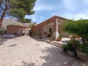 Situada en la tranquila zona de Partisa La Solana, esta...