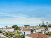 Situada en una comunidad cerrada y segura en Costabella,...