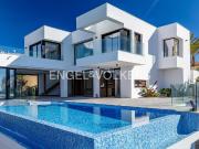 Situada en uno de los enclaves más prestigiosos de la...