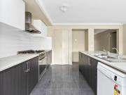 Situated in a quiet court!