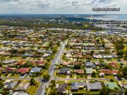 Situated in a quiet cul de sac in Moreton Downs Estate,...