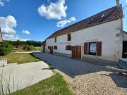 Située à 10 Min de LA CHARITE SUR LOIRE, Accés rapide...