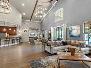 Sixty610 Stone Creek