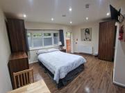 Sizeable, Quite Studio Flat w/ Good Natural Light