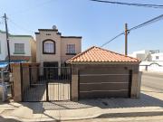 SK 27 Casa en remate Bancario en Av. Sileras, Mexicali,...