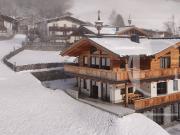 Ski In/Ski Out: Exklusives Chalet mit drei Einheiten an...