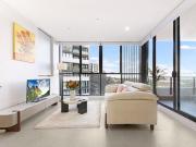 Sky High Comfort in the Heart of Castle Hill