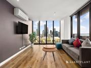 Sky High Sophistication with River Views & Dual Car... Sky High Sophistication with River Views & Dual Car...