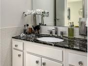 Sky Park Lincoln Lucy