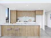 Skye High City Apartment Ocean Views