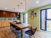 Skyline En Suite Plus