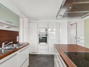 Skylineblick inklusive: Moderne 3 Zimmer Wohnung mit...