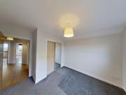 Slateford Road, Edinburgh, EH11 2 bed flat to rent...