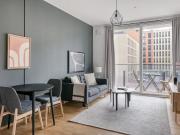 Sleek Landstraße 1BR w/ Elevator & Rooftop Pool, near U3