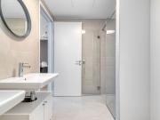 Sleek Leopoldstadt 2BR w/ Gym, Elevator & Balcony, near...