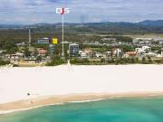 SLEEP TO THE SOUND OF THE OCEAN Bilinga Beach Apartment