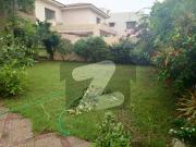 Slightly Use 1000 Yards Bungalow Dha Defence Phase 6 Karachi