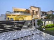 Slightly used 20 marla like brand new bungalow available...