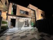 Slightly Used Ultra Luxury 10 Marla Modern House for...