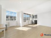 Sloane Avenue, Chelsea SW3, 2 bed flat to rent, £3,999...